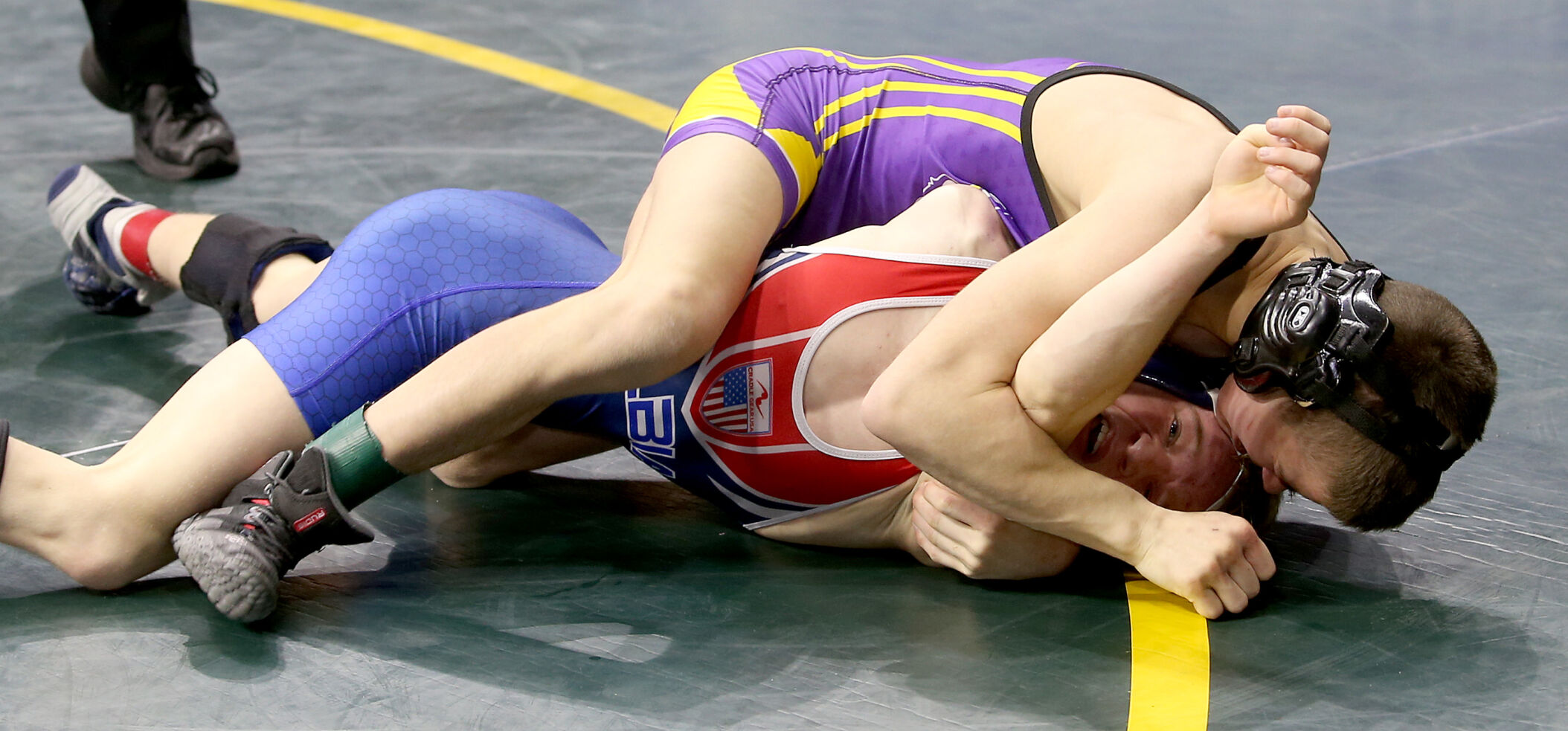 021519-qct-IA-HS-Wrestling-027